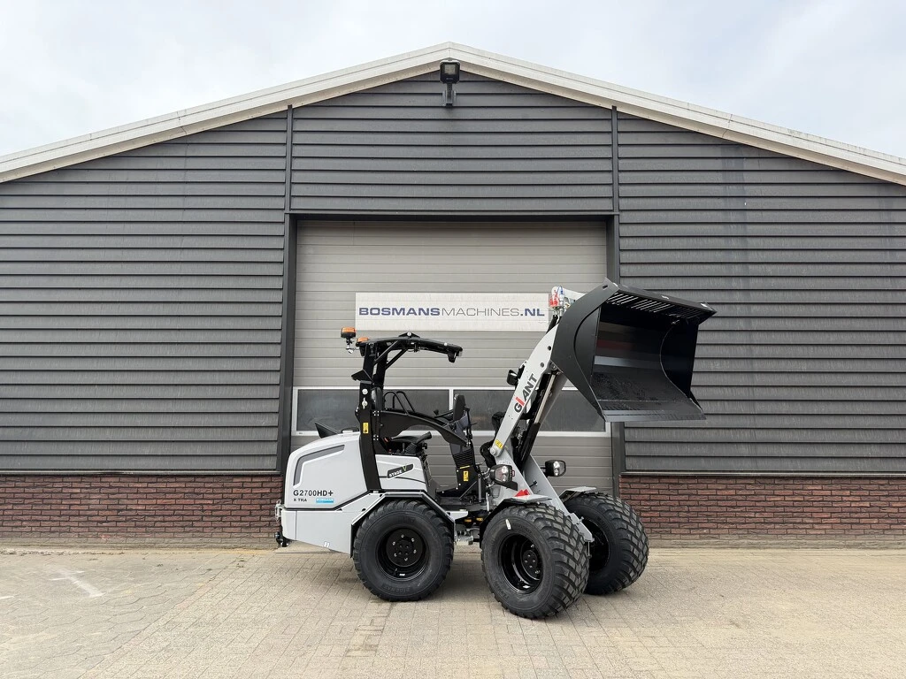 Giant G2700 X-TRA HD+ shovel / kniklader NIEUW signaalgrijs 2026 afbeelding 1