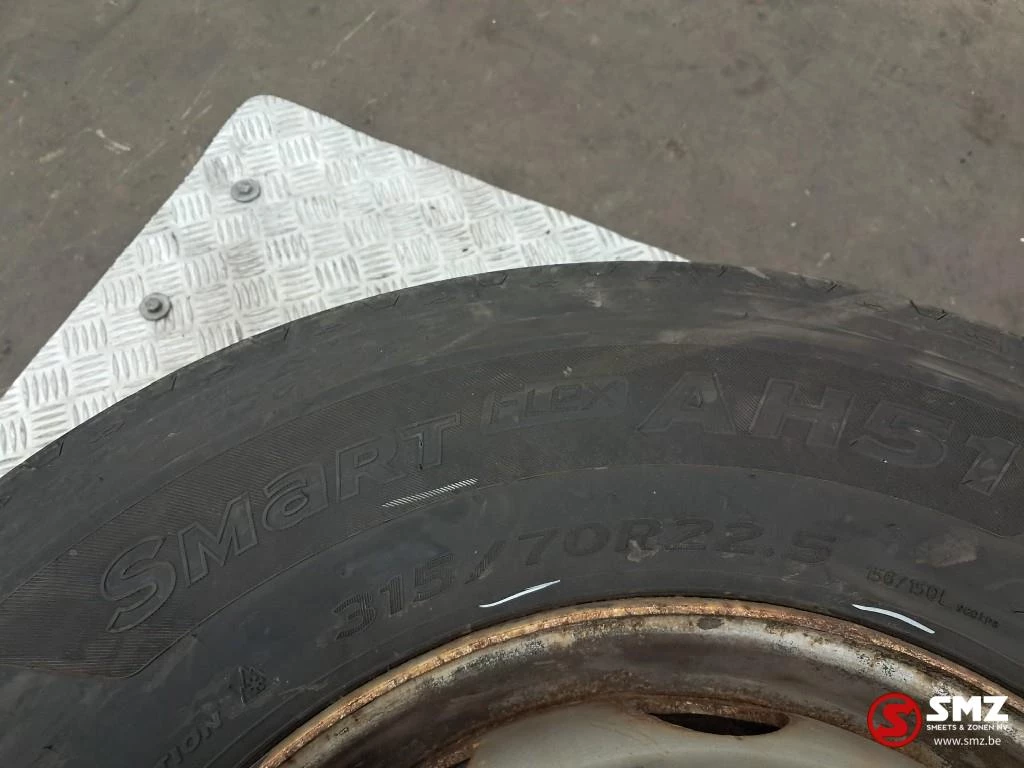 Hankook - Occ vrachtwagenband 315/70R22.5 156/150L Hankook obrázek 8