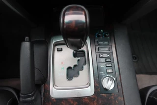 Toyota Land Cruiser 2016 - V8 200 V8. 4.5D Executive. 7 Persoons. Luchtvering. 46.500.- euro marge image 6