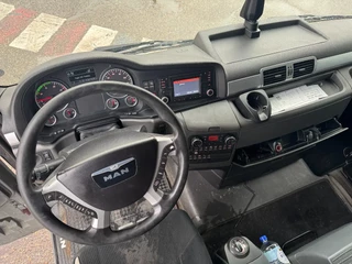 MAN TGX 2017 - 18.440 4X2 EURO 6 DOUBLE TANK image 11