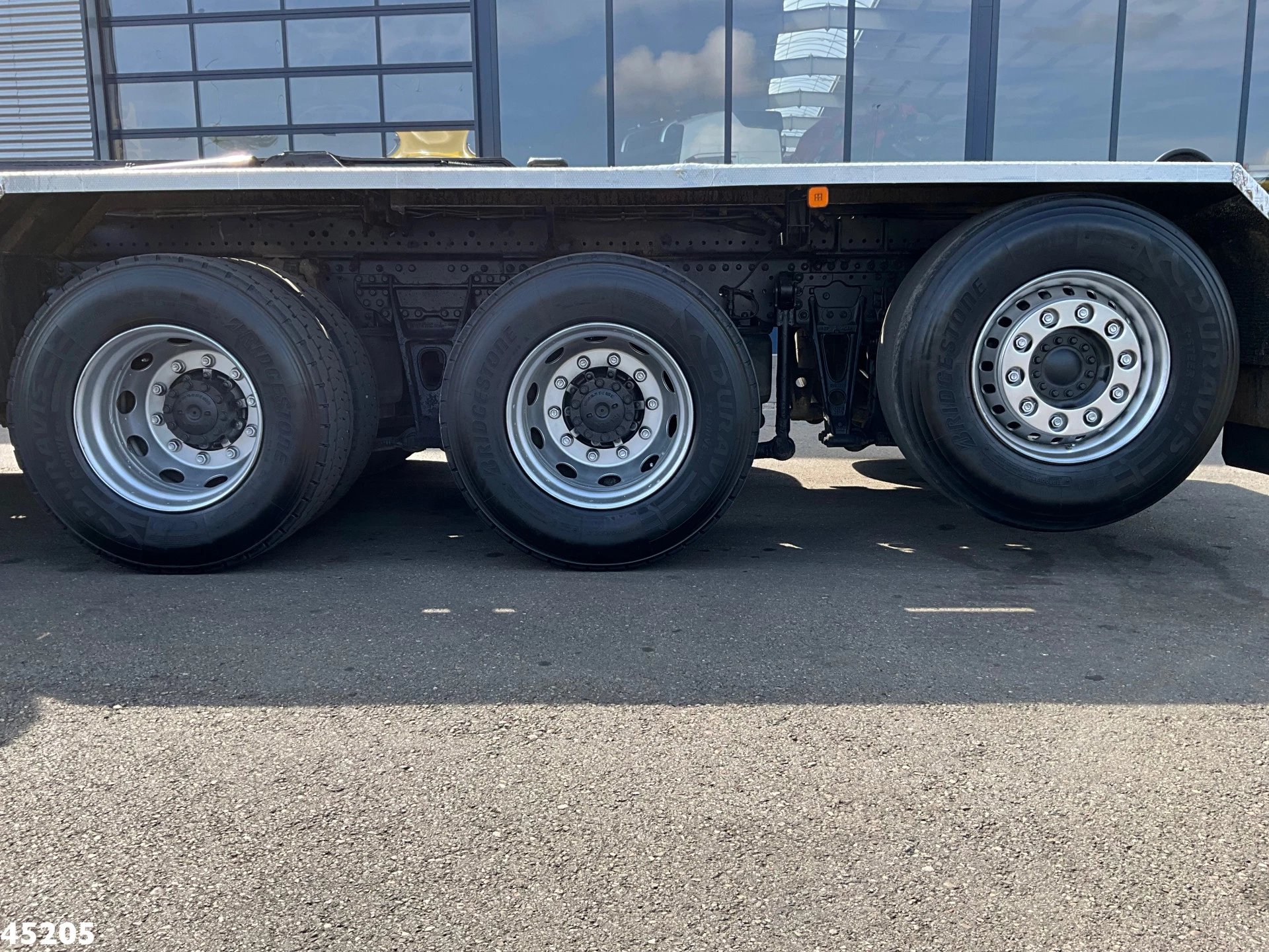 MAN TGX 2015 - 35.440 Euro 6 8x4 26 Ton haakarmsysteem Bild 7
