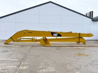 Cat 2025 - Long Reach Attachments 18m - Fits to 20-25t for sale