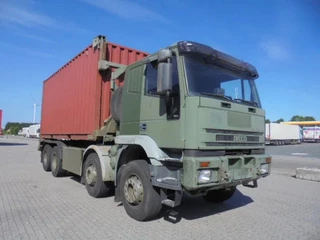 Iveco EuroTrakker 2001 - 410 E37H obrazek 33