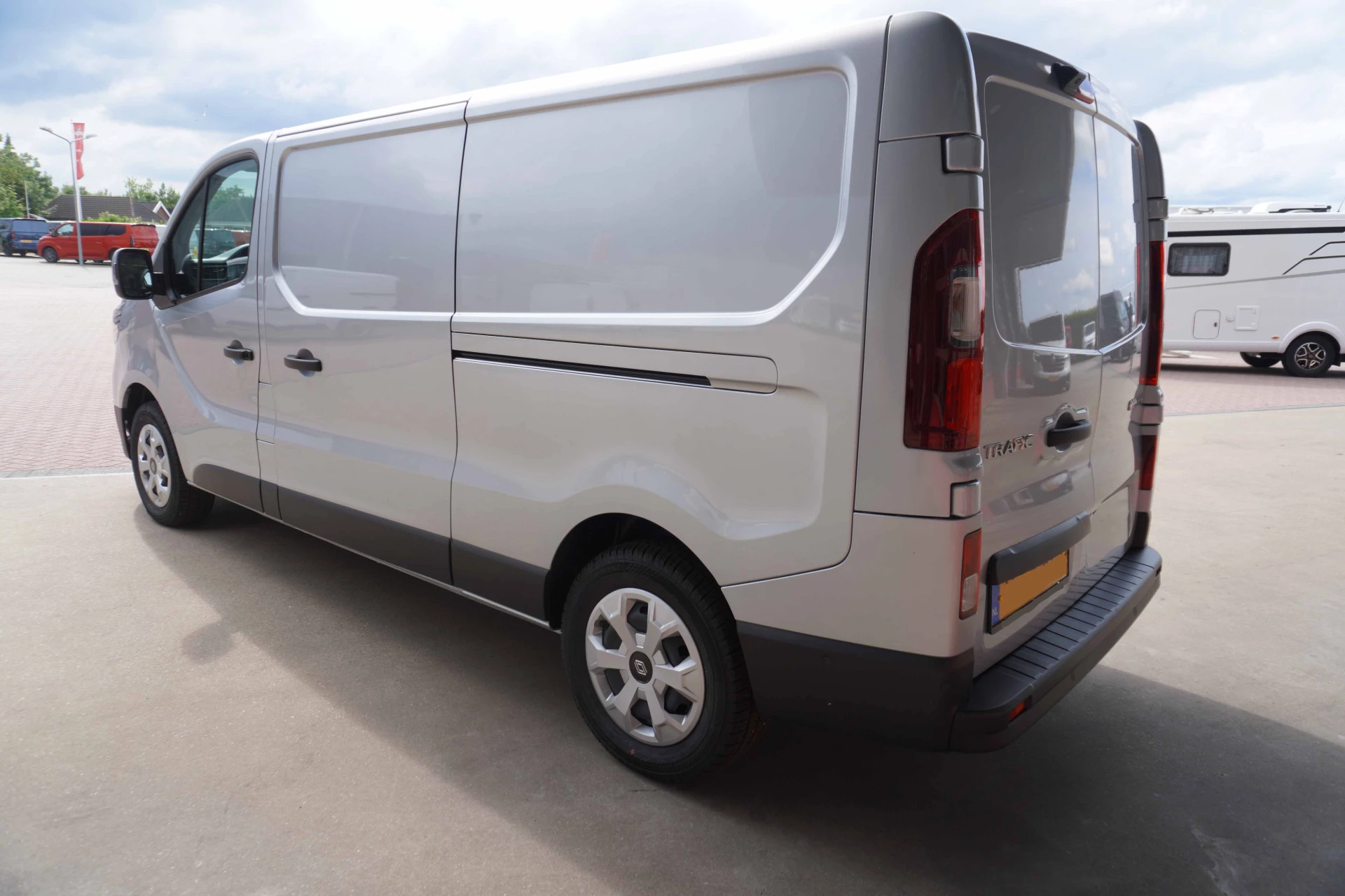 Renault Trafic 2024 - 2.0 Blue dCi 130PK T30 L2H1 Advance Bild 7
