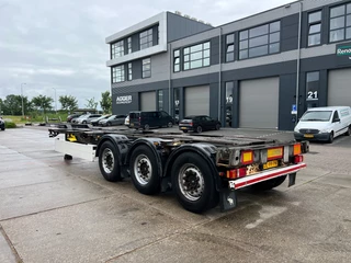 Schmitz Cargobull N/A 2012 - SCF 24 / 1x Lift Axle / 2x Extendable image 3
