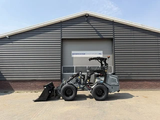 Giant G2700 X-TRA HD+ minishovel NIEUW (tandempomp stabilo giekvering enz) 2026 afbeelding 3 miniatuur