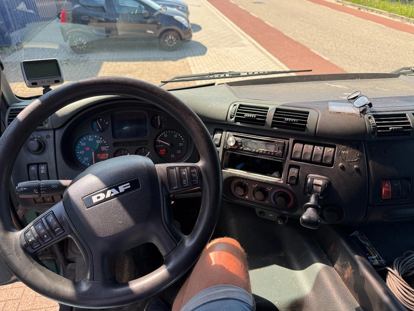 DAF 85 2006 - CF85-380 Palfinger PK 23002 D imagem 48