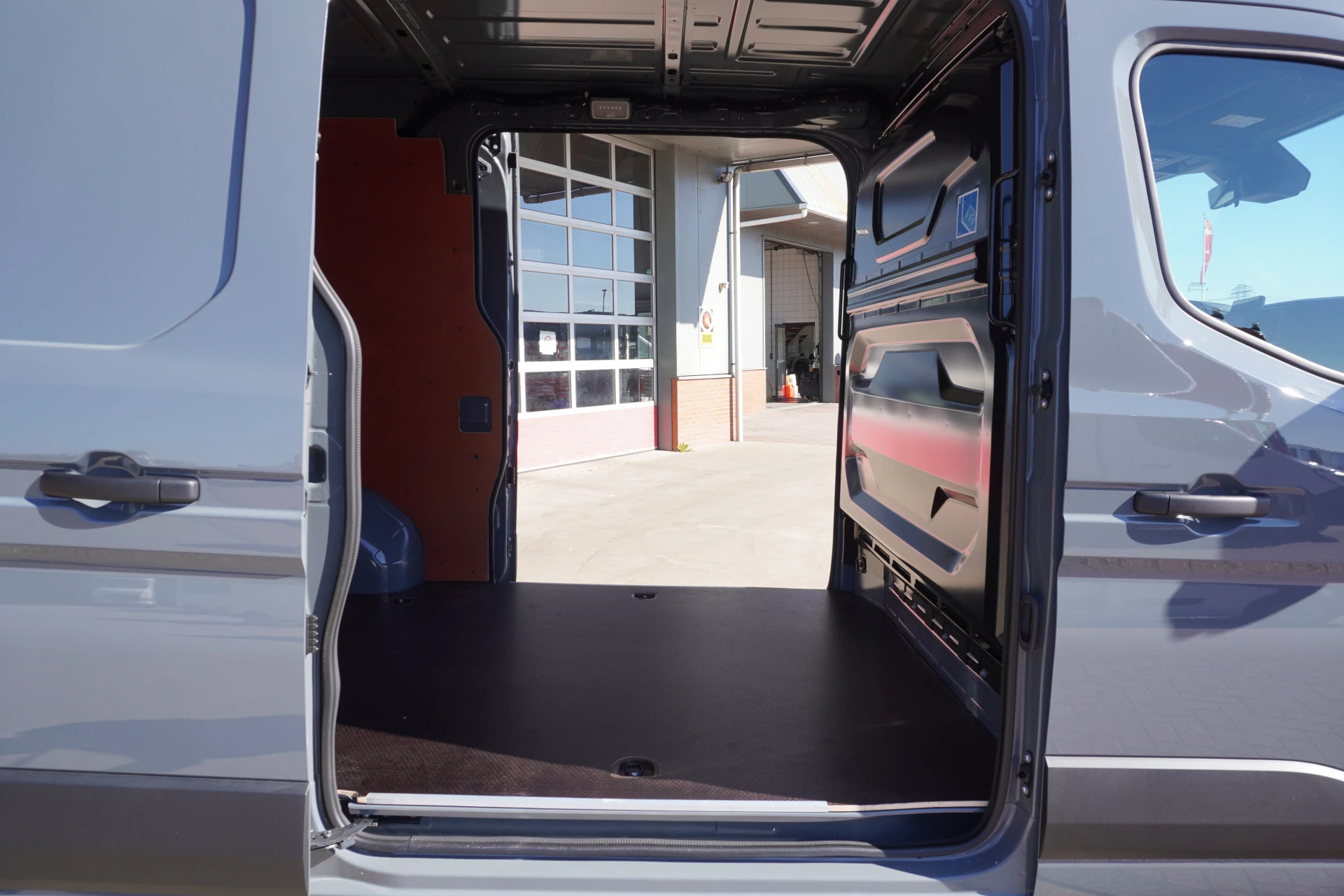 Renault Master 2024 - T35 2.0 dCi 170PK L2H2 Extra Schuifdeur L / R zdjęcie 13