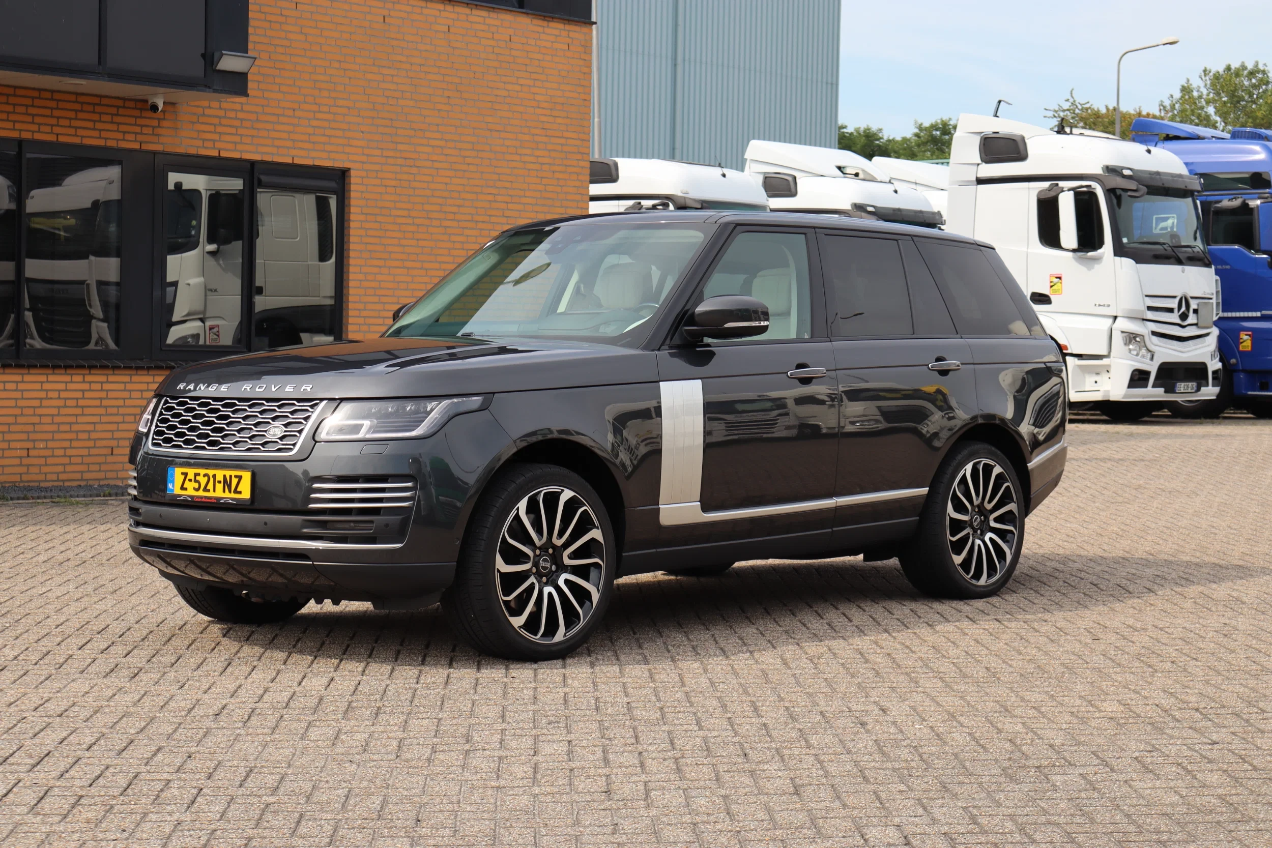 Land Rover Range Rover 2020 - LG * P400 * AUTOBIOGRAPHY * VOLL * obrázek 1