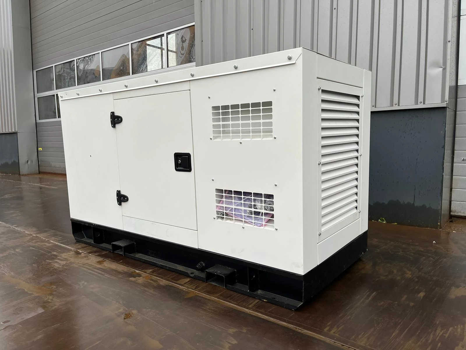 Giga power LT-W30GF 37.5 kVA silent generator 2023 obrázek 5