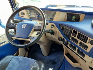 Volvo FH 2019 - 13.500 Globetrotter XL 6x2 - Custom interior - I parkcool - 3.00 WB imagen 10