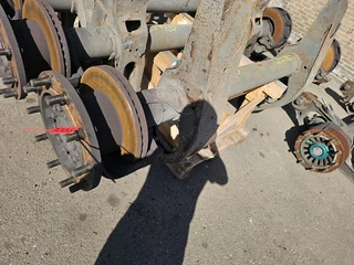 SAF SKRB9019W/ TRAILER AXLE 9 TON / DISC. 2002 for sale