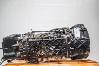 ZF N/A 2005 - 16S2221TO+INT 81.32003-6675 imagem 1