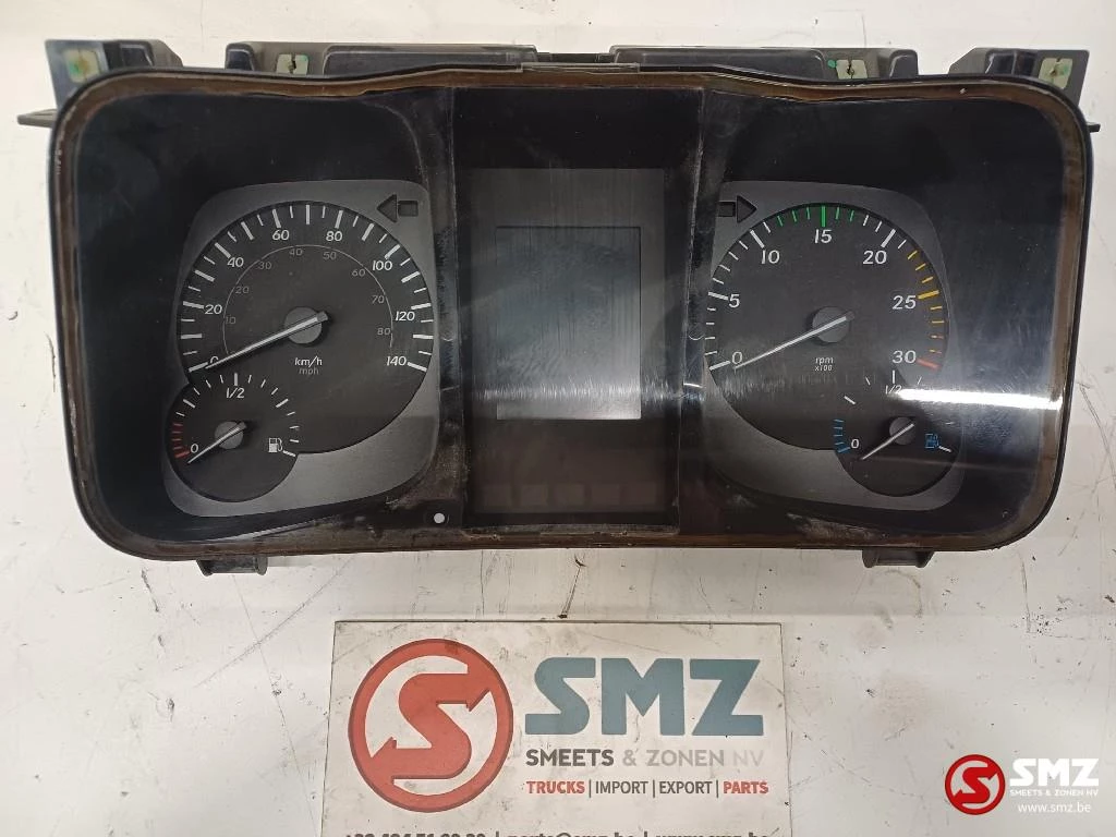 Mercedes-Benz 2014 - Occ instrumentenpaneel Mercedes immagine 1