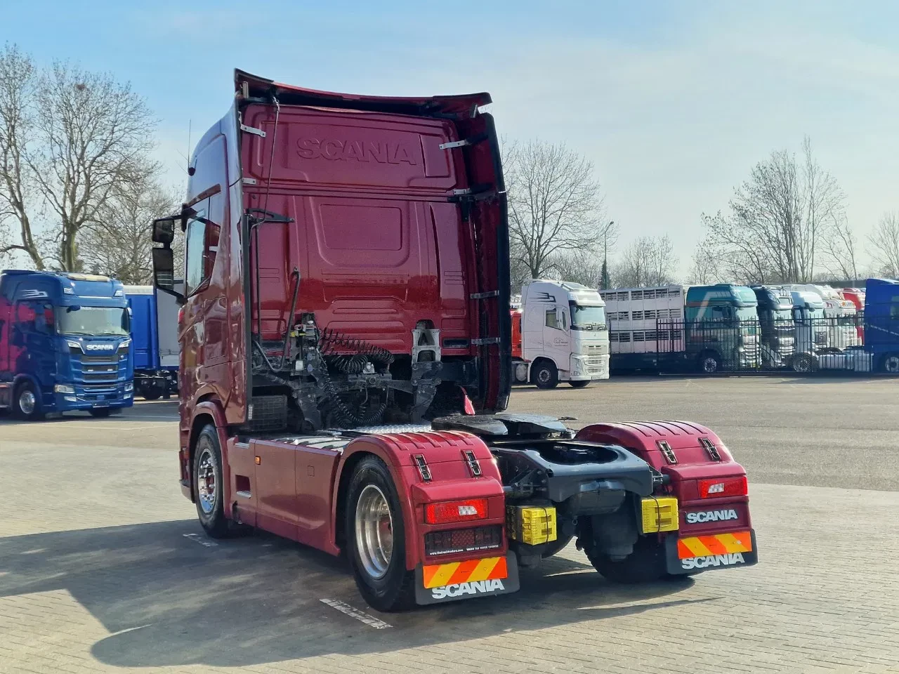 Scania S 2022 - S500 NGS Highline 4x2 - Retarder - Night clima - Full air - Custom interior - Full spoiler - 2 tank afbeelding 5