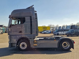 MAN TGX 2026 - 18.520 GX - D30 - Retarder - Full air - Night clima - Navi - 2x tank bild 4