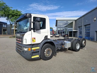 Scania P 2012 - P280 / ONLY:234547 KM / LIFT+LENKACHSE / AIRCO / NO ADBLUE / 3 SEATS / EX GARBAGE TRUCK / AUTOMATIC / EURO-5 / 2012 te koop