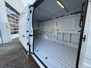 Renault Master 2026 - Red Edition E-TECH L3H2 NIEUW/ snel leverbaar / 22kW boardlader zdjecie 23