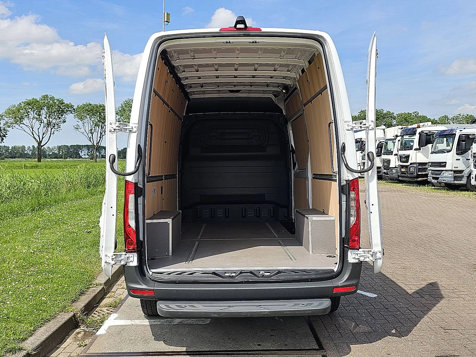 Mercedes-Benz Sprinter 2024 - 317 imagem 14