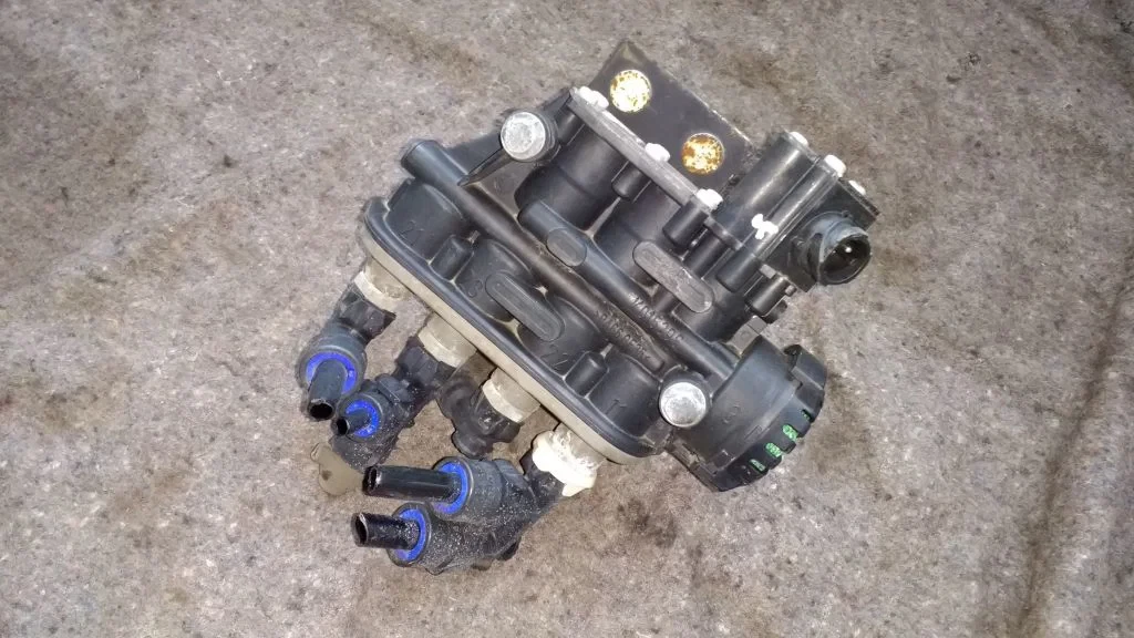 Renault 2013 - ELC ventiel K019819 afbeelding 1