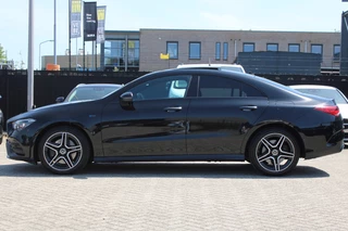 Mercedes-Benz CLA 2021 - 250e Premium Plus AMG LINE NIGHT PAKKET PANORAMDAK CARPLAY MEMORY SFEER DISTRONIC KEY-LESS GO afbeelding 3