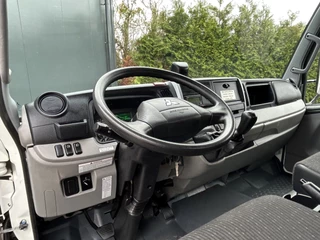 FUSO Canter 2017 - 3C15 EURO 6 / SCHUIFZIJLEN / 1e EIGENAAR / 62.654 KM !! / AIRCO / 4.155 KG LAADVERMOGEN / 3-ZITS obrazek 7
