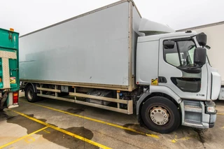 Renault 2012 - MIDLUM 270(18T)+DHOLLANDIA+MOTEUR HS te koop