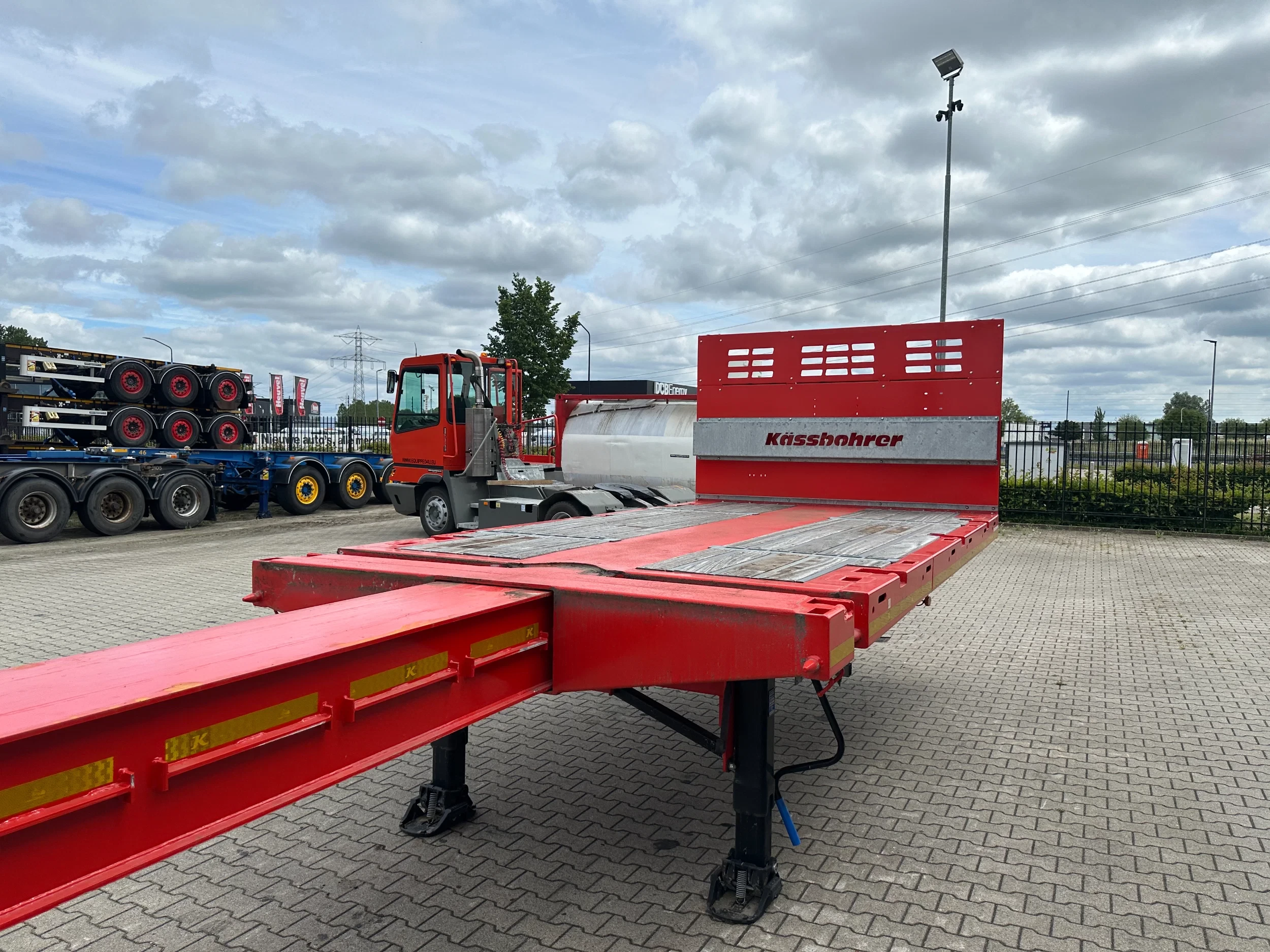 KAESSBOHRER 2026 - new and unused Heavy-Duty flatbed / 690cm extendable / steering axle / discbrakes / NL-trailer / APK: 04-2027 imagen 34