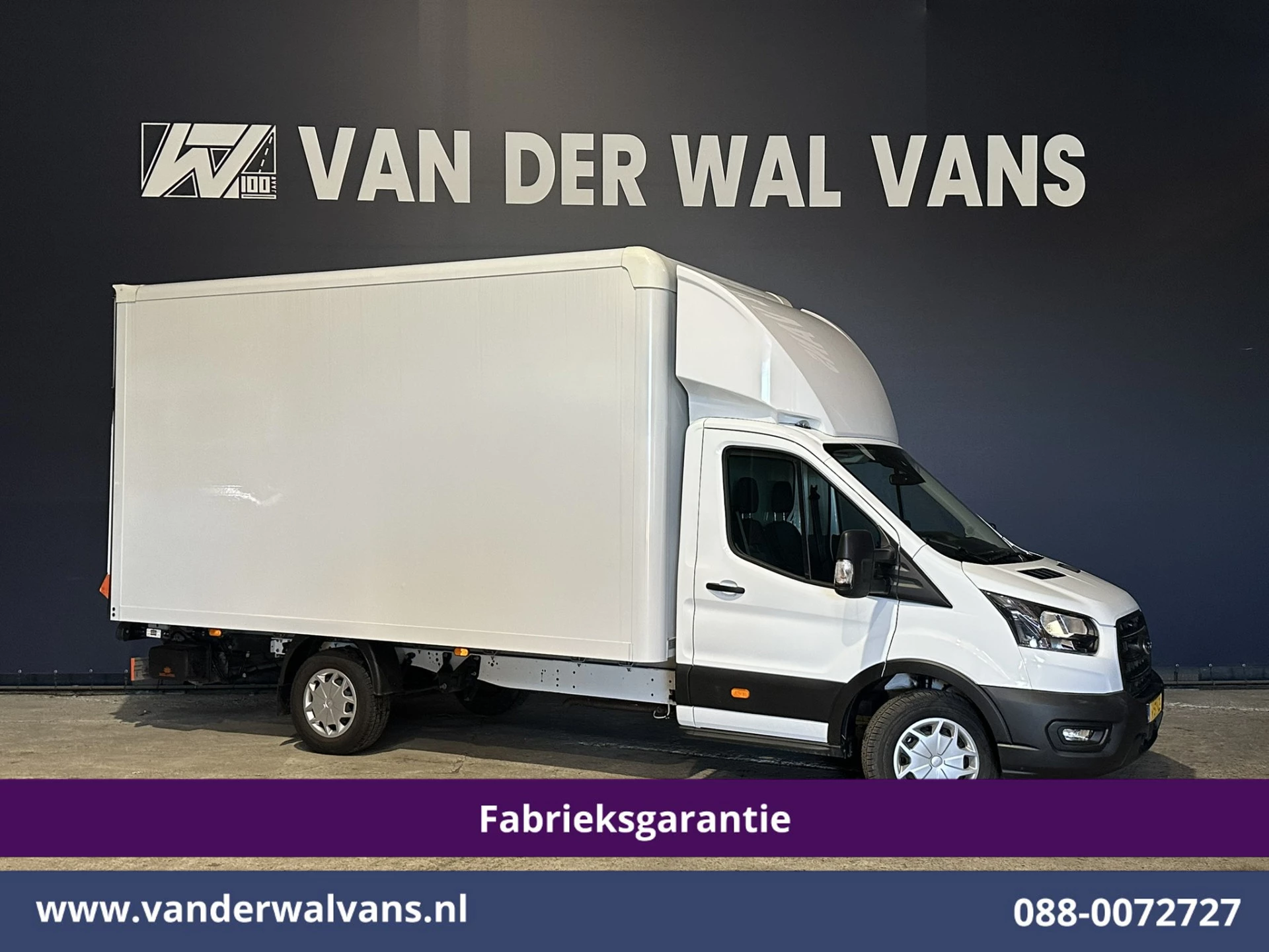 Ford Transit 2024 - 2.0 TDCI 155pk Bakwagen 226cm Hoog Laadklep Fabrieksgarantie Euro6 Airco | 1080kg laadvermogen | Camera | Cruisecontrol afbeelding 1