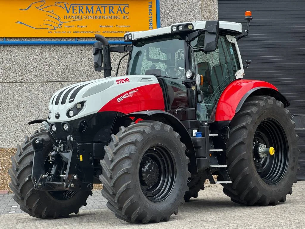 Steyr 2022 - Absolut 6240 CVT, Frontlinkage, GPS - RTK, 2022!! afbeelding 1