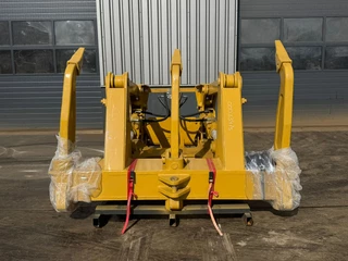 Caterpillar D7R D7H 2 Cylinders Ripper (casting shanks) 2025 - N/A zdjecie 1