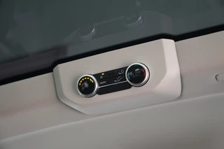 Ford Tourneo Custom 2026 - 340 2.5 PHEV L2H1 Titanium X 232pk | ACC | Pano | B&O | Elek. schuifdeuren | 360 camera | Elek-Trekhaak | Prijs excl. BTW | Rijklaar obrazek 48