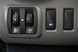 Renault Trafic 2018 - Passenger **1.6dCi 9-Pers L2H1 | Incl. BPM, BTW vrij | R-Link | Navi | Airco | Cruise | PDC | MF Stuur | Start / Stop** obrazek 26