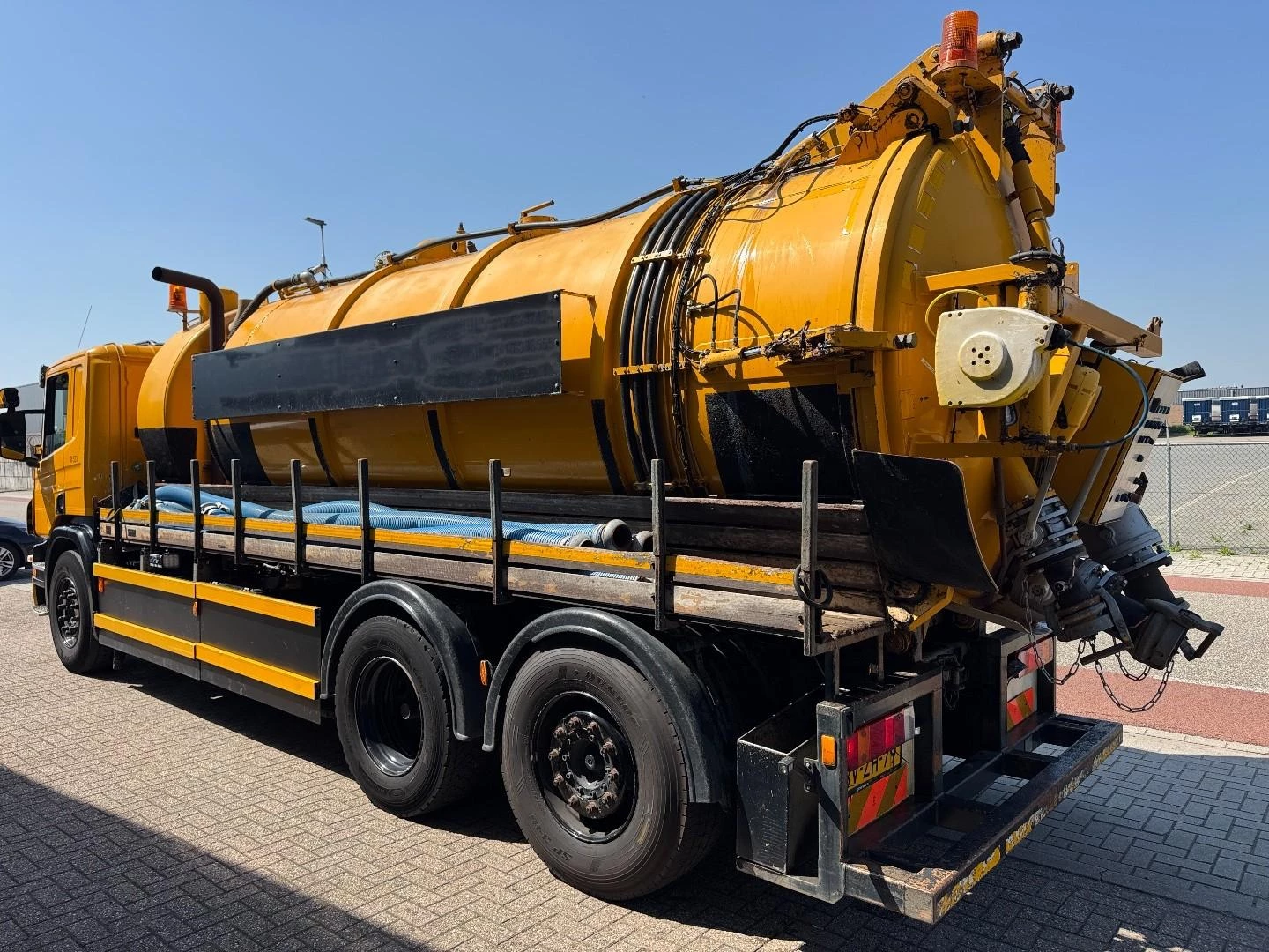 Scania P 2009 - P114-340 6x2 Saug- / Druck, Vacuum, 15.000 Ltr + Cycloon Tank imagen 5