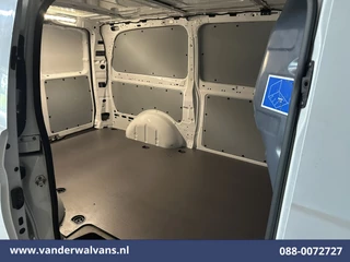 Mercedes-Benz Vito 2021 - 114 CDI 136pk L2H1 Euro6 Airco | Camera | Apple Carplay | Android Auto | Cruisecontrol obrazek 13