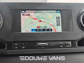 Mercedes-Benz Sprinter 2020 - L2H2 319 Automaat Zwart Trekhaak LED 360 Camera bild 15