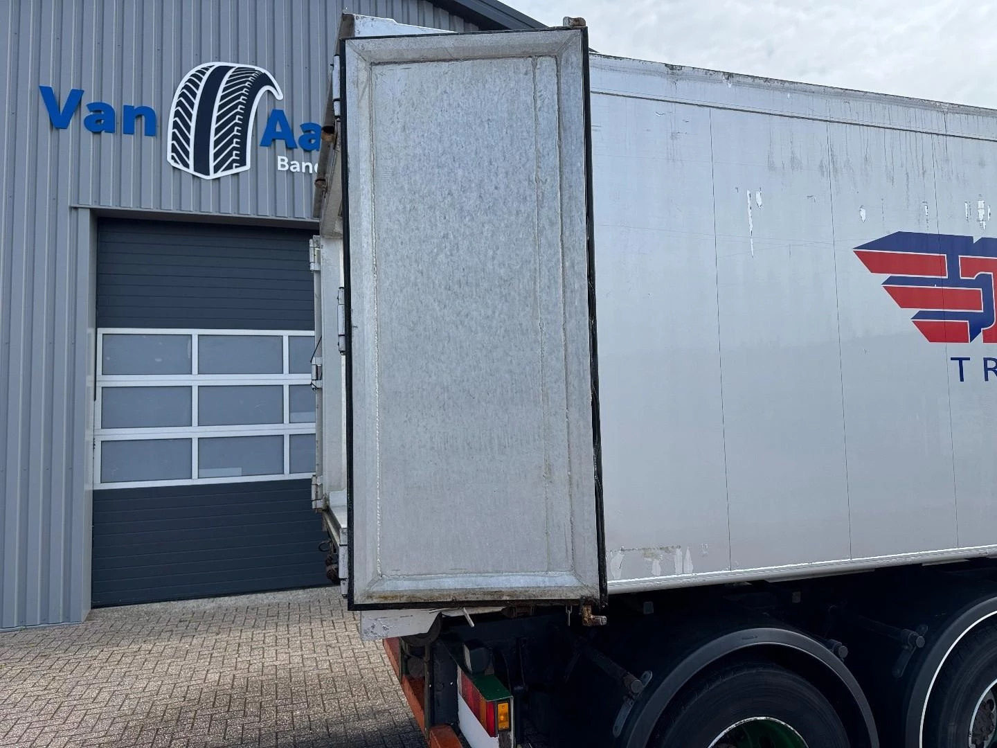 DAF XF105-460 Manual, Retarder, Alu-Kipper, 10 Wheels 2011 imagen 14