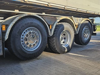 Volvo N/A 2015 - FM 460 obrazek 16