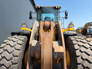 Volvo N/A 2016 - L250H - NEW TIRES imagen 17