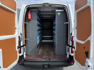 Opel Movano 2022 - 2.3 Turbo 136 PK / L2H2 / INRICHTING / 1e EIG. / TREKHAAK / CAMERA / AIRCO / CRUISE / 3-ZITS изображение 6