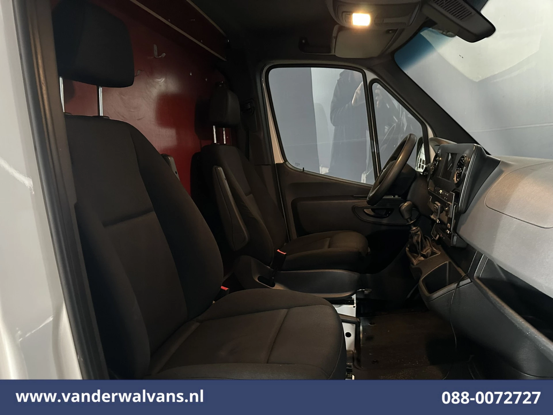 Mercedes-Benz Sprinter 2018 - 316 CDI 163pk L2H1 Achterwiel aandrijving Euro6 Airco | 2800kg Trekhaak | Camera | Apple Carplay obrázek 7
