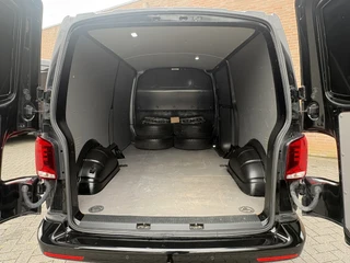 Volkswagen Transporter 2023 - 2.0TDI 110PK Lang / Carplay / Cruisecontrol / Camera / Euro6 afbeelding 3 miniatuur