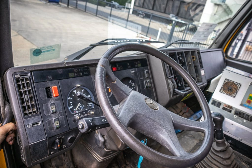 Mercedes-Benz 1997 - SK 2531-6X2-PATA/BITUMEN/ASFALT/GOUDRON obrázek 5
