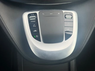 Mercedes-Benz V-Class 2023 - 300D Lang Automaat Airco Navi Luchtvering Memory stoelen bild 21