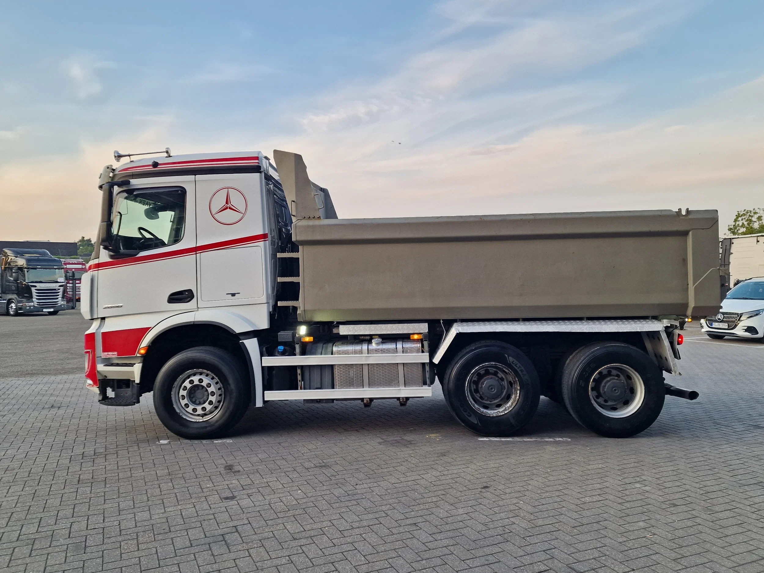 Mercedes-Benz Arocs 2658 2016 - 6X4 - Steel / Steel - retarder - WB330 afbeelding 10