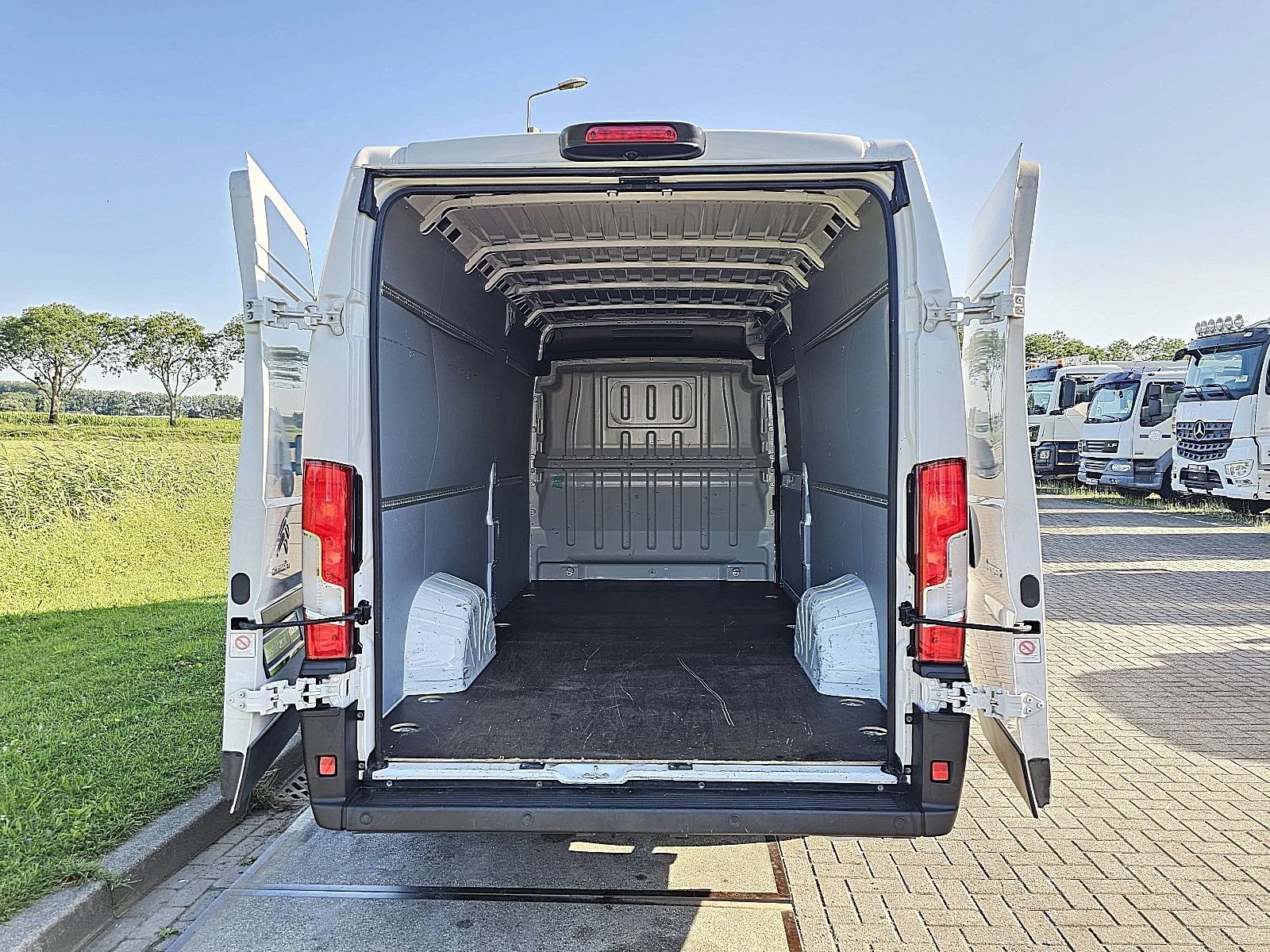 Citroën Jumper 2024 - 2.2 immagine 13
