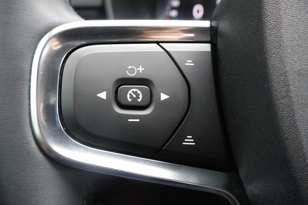 Volvo XC40 2022 - 1.5 T3 Automaat INSCRIPTION / Leder / Trekhaak 1600 KG afbeelding 33