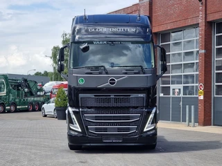 Volvo FH 2026 - 13.500 Globetrotter XL 4x2 - NEW - Full spec - Retarder - I parkcool - Full air - image 2 thumbnail