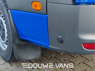 Mercedes-Benz Sprinter 2024 - L2 H2 Automaat 315 BLAUW MBUX DAB Trekhaak image 9