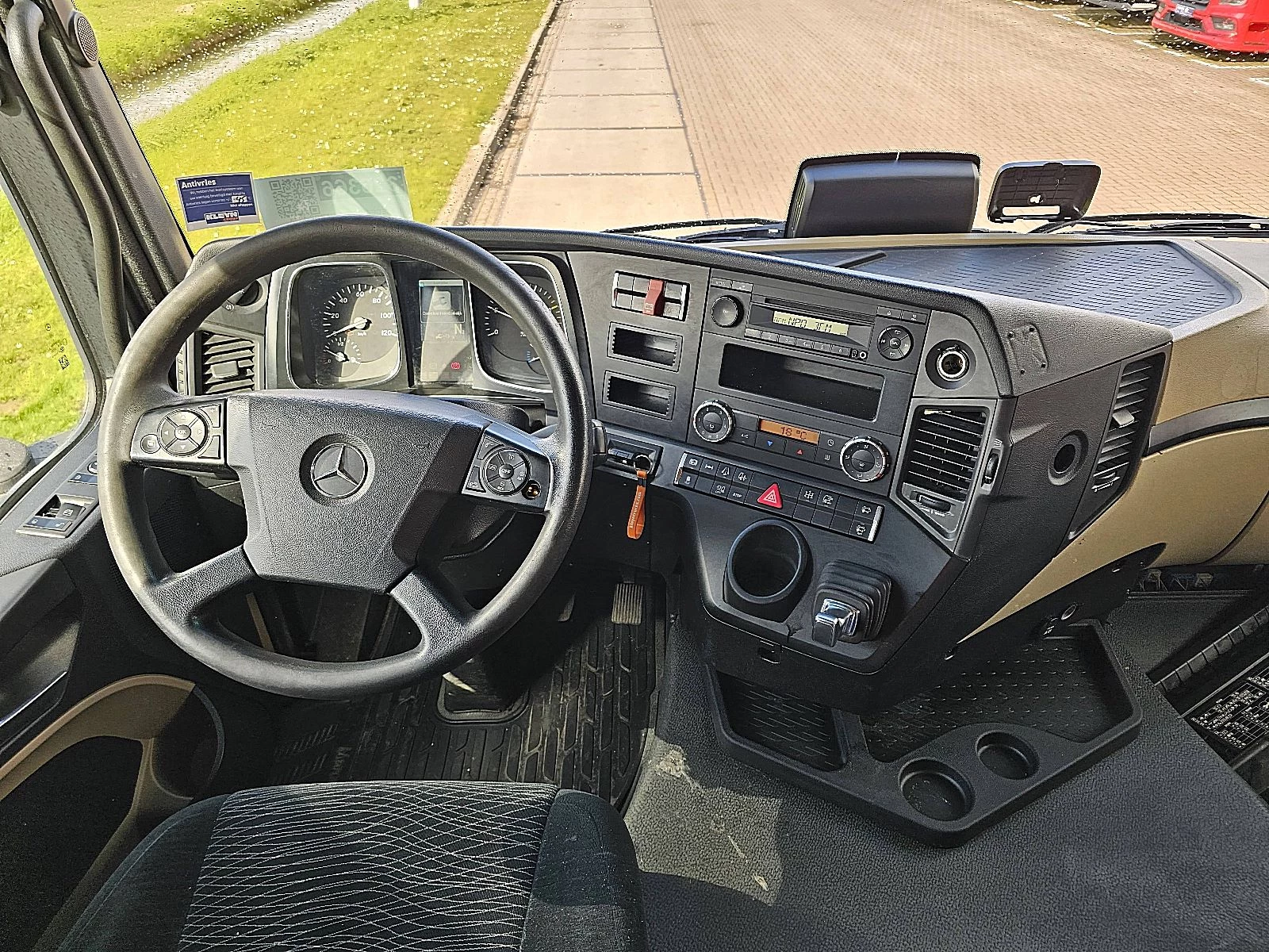 Mercedes-Benz Actros 2016 - 1843 LS imagem 8